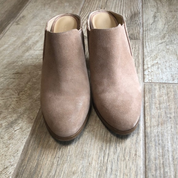 Michael Kors booties size 9 - Picture 3 of 6